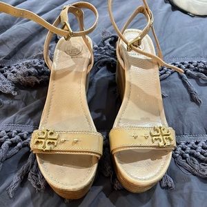 Tori Burch nude wedge